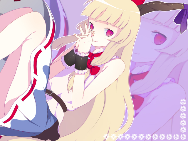 1girl blonde_hair cuffs hands_clasped harano horns ibuki_suika long_hair red_eyes solo touhou zoom_layer