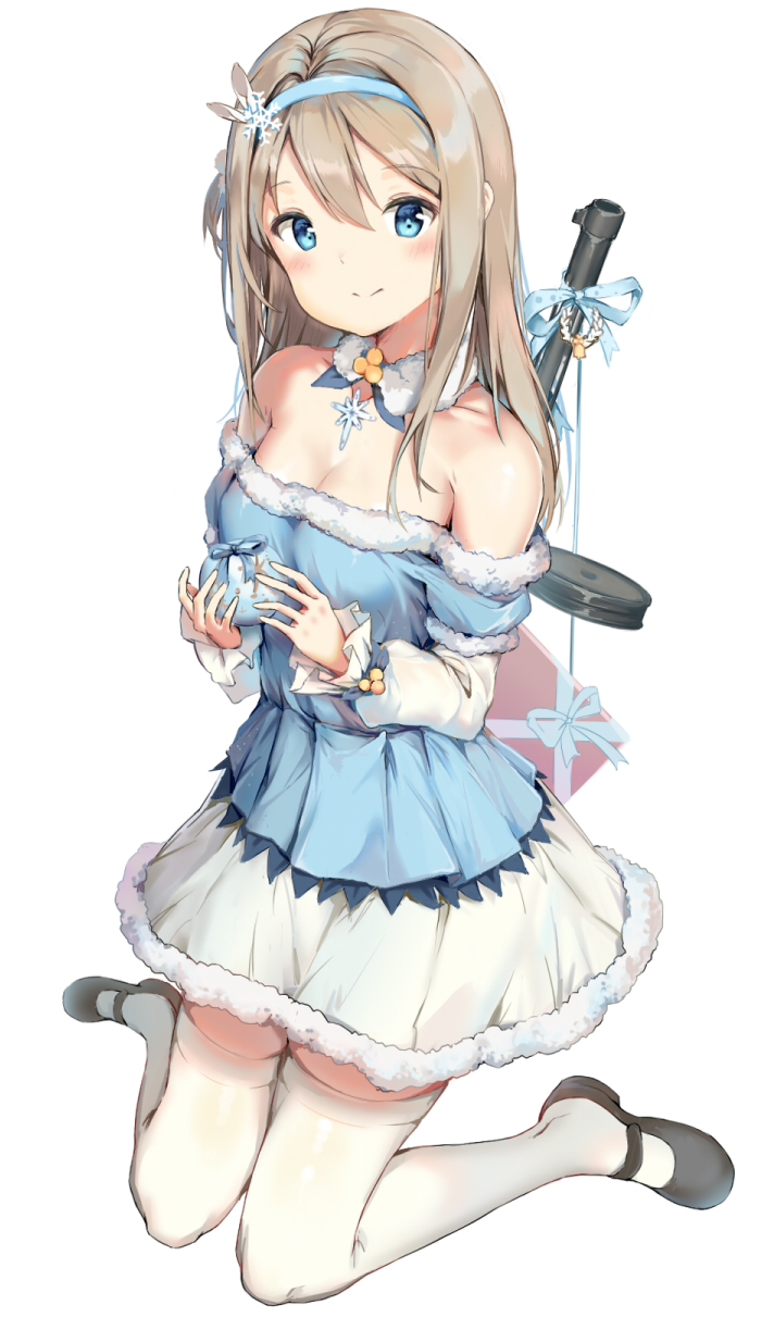 1girl bare_shoulders blue_eyes blush breasts brown_hair cleavage dress girls_frontline gun hair_ornament highres jewelry long_hair looking_at_viewer nather necklace skirt smile snowflake_hair_ornament strapless strapless_dress submachine_gun suomi_kp/-31 suomi_kp31_(girls_frontline) thigh-highs weapon