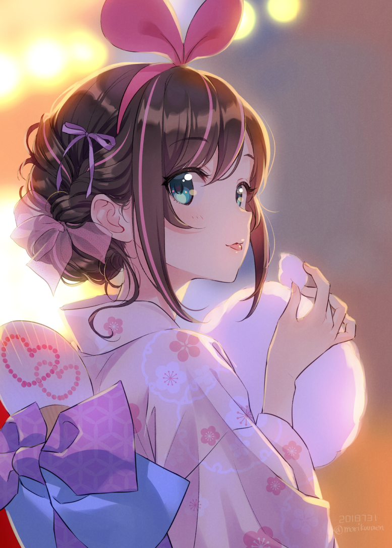 1girl :p a.i._channel back_bow bangs blue_eyes bow brown_hair commentary_request cotton_candy dated eating eyebrows_visible_through_hair fan floral_print food hair_ribbon hair_up hairband holding holding_food japanese_clothes kimono kizuna_ai looking_at_viewer looking_back morikura_en multicolored_hair paper_fan pink_hair pink_hairband pink_kimono pink_ribbon purple_ribbon ribbon solo streaked_hair tongue tongue_out twitter_username uchiwa upper_body virtual_youtuber wide_sleeves