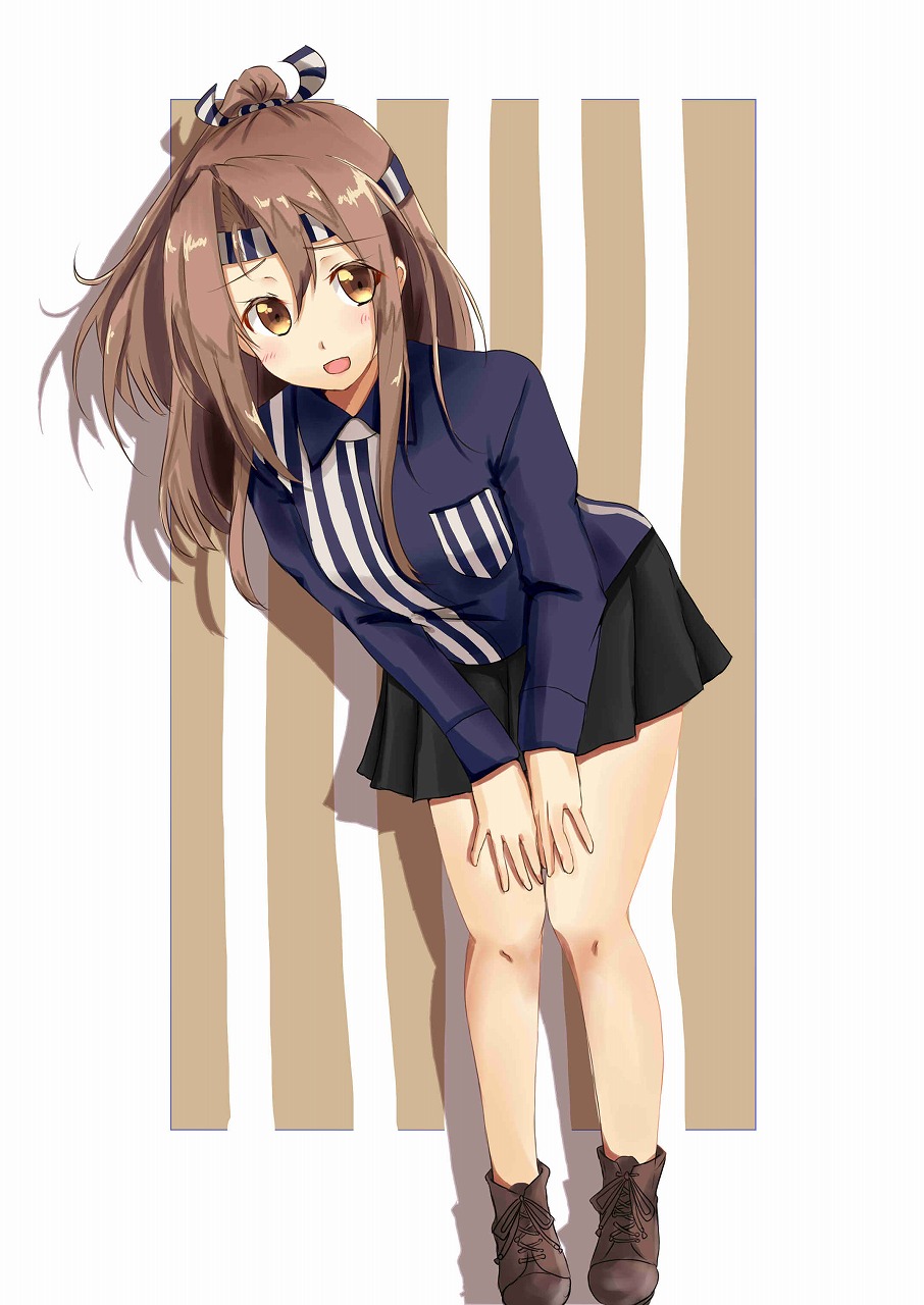 1girl :d black_skirt blush boots brown_eyes brown_footwear chan_(akuty_ikkot) cross-laced_footwear employee_uniform full_body hachimaki hair_between_eyes headband high_ponytail highres kantai_collection lawson leaning_forward light_brown_hair long_hair long_sleeves looking_at_viewer open_mouth pocket shirt shoes shoshinsha_mark skirt smile solo standing striped two-tone_background uniform vertical_stripes wing_collar zuihou_(kantai_collection)