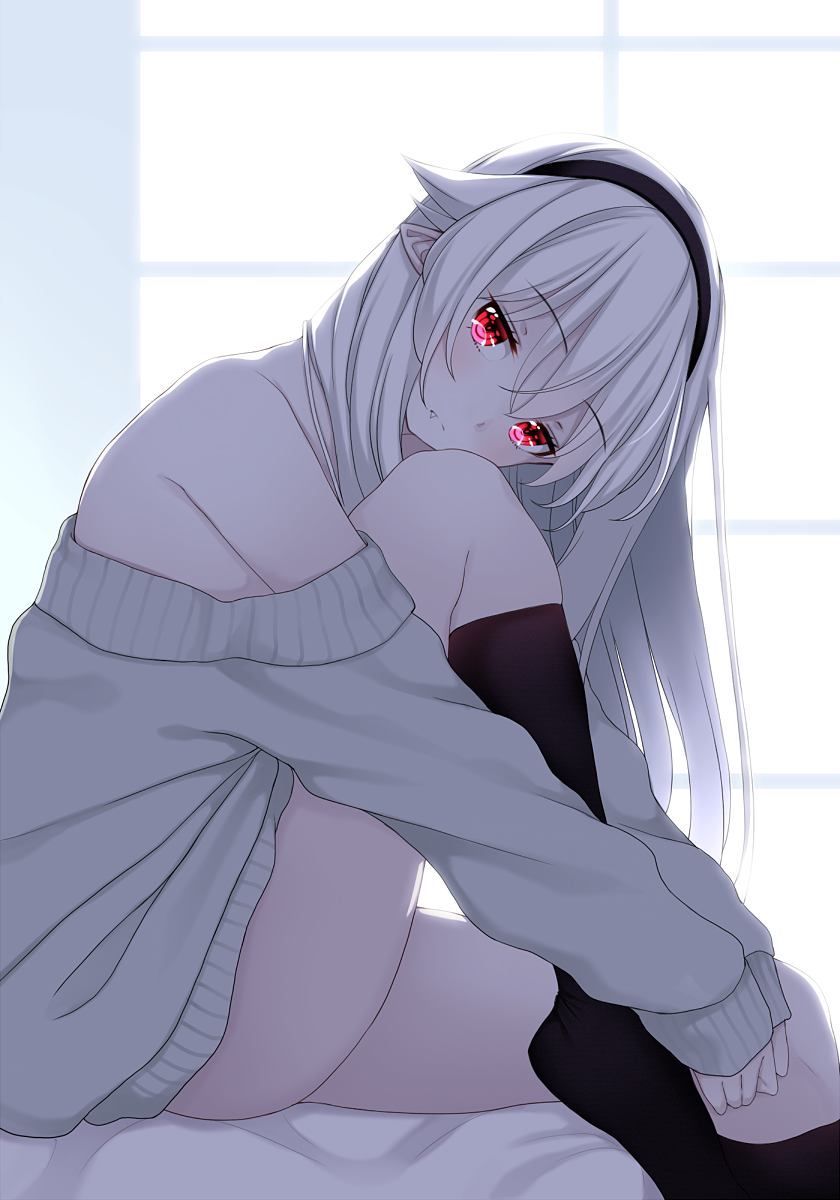 1girl afilia_(kiyomin) bare_shoulders blush eyebrows_visible_through_hair fang graphite_(medium) hairband highres kiyomin long_hair looking_at_viewer original pointy_ears red_eyes solo sweater traditional_media vampire white_hair window