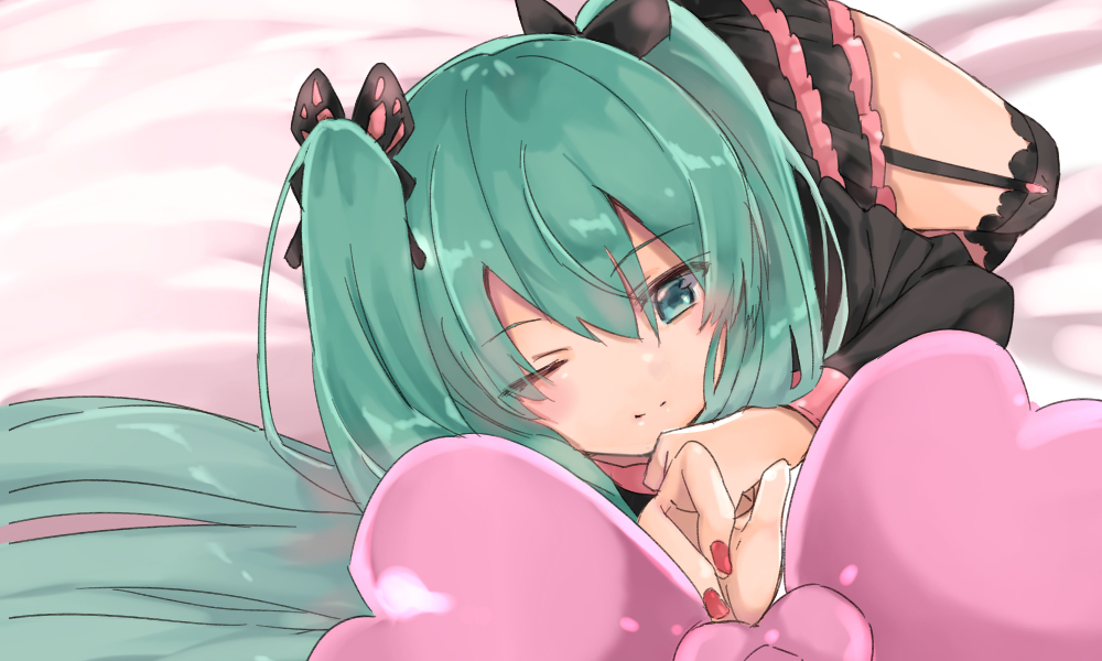 1girl ;) bed_sheet black_legwear black_shirt black_skirt butterfly_hair_ornament eyebrows_visible_through_hair garter_straps green_eyes green_hair hair_between_eyes hair_ornament hatsune_miku kneehighs layered_skirt looking_at_viewer lying miniskirt nail_polish on_side one_eye_closed red_nails shirt skirt smile solo tama_(05728) twintails violet_eyes vocaloid