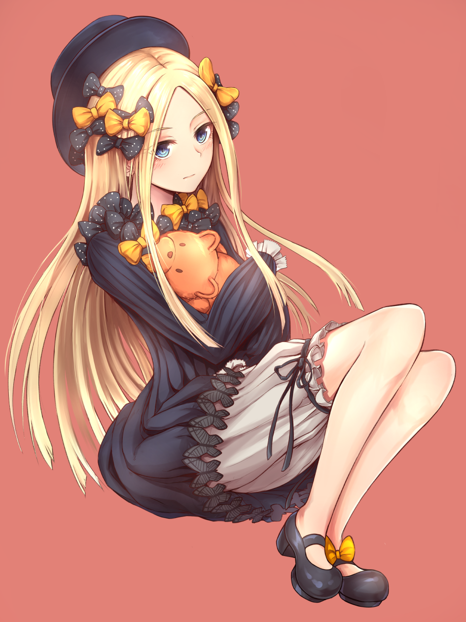 1girl abigail_williams_(fate/grand_order) achiv bangs black_bow black_dress black_hat blonde_hair bloomers blue_eyes blush bow butterfly butterfly_ornament dress fate/grand_order fate_(series) forehead hair_ribbon hat highres holding holding_stuffed_animal long_hair long_sleeves looking_at_viewer mary_janes object_hug orange_background orange_bow parted_bangs polka_dot polka_dot_bow puffy_sleeves ribbon shoes simple_background sleeves_past_fingers sleeves_past_wrists solo stuffed_animal stuffed_toy teddy_bear underwear white_bloomers witch_hat