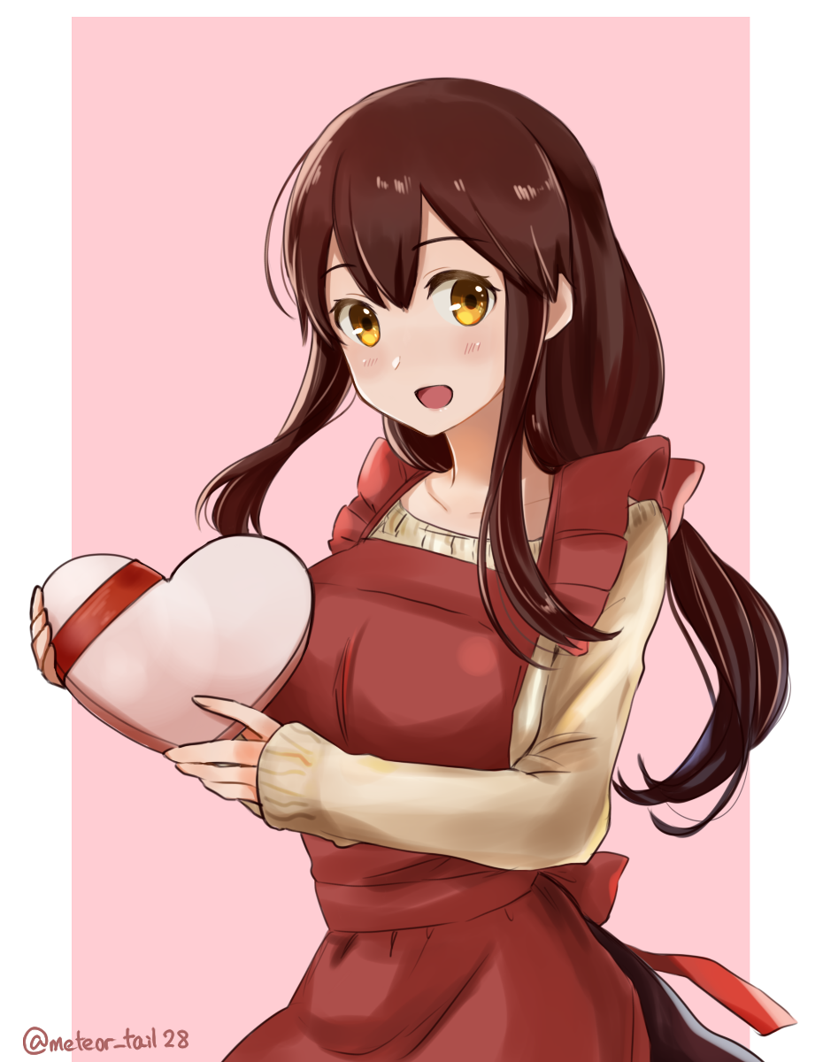 1girl :d akagi_(kantai_collection) alternate_costume blush box brown_hair collarbone gift gift_box heart-shaped_box highres holding holding_box kantai_collection long_hair long_sleeves looking_at_viewer meteor_tail28 open_mouth orange_eyes pink_background red_apron shiny shiny_hair sidelocks simple_background sleeves_past_wrists smile solo sweater tareme twitter_username upper_body yellow_sweater