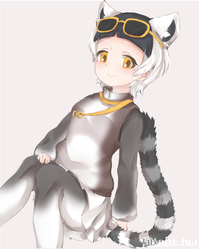 1girl artist_name black_hair eyewear_on_head grey_background kemono_friends lemur_ears lemur_tail miniskirt multicolored_hair pantyhose ring-tailed_lemur_(kemono_friends) simple_background sitting skirt solo tail tatsuno_newo two-tone_hair white_hair yellow_eyes