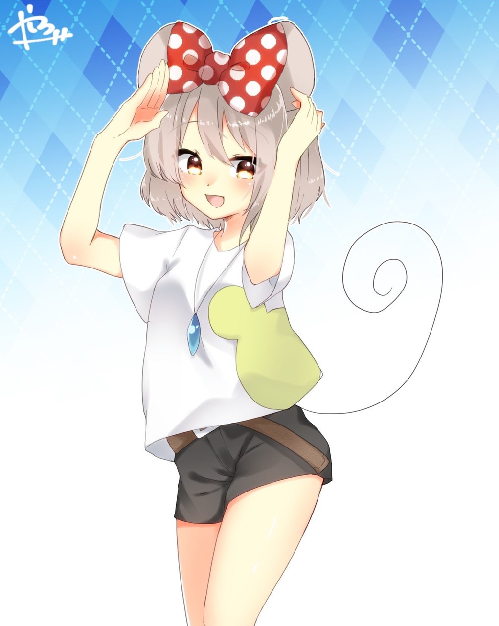 1girl :d abe_suke alternate_costume animal_ears arms_up bangs belt black_shorts blush bow brown_eyes cowboy_shot eyebrows_visible_through_hair grey_hair hair_bow highres jewelry looking_at_viewer mouse_ears mouse_tail nazrin necklace open_mouth polka_dot polka_dot_bow shirt short_hair short_sleeves shorts signature smile solo tail touhou white_shirt