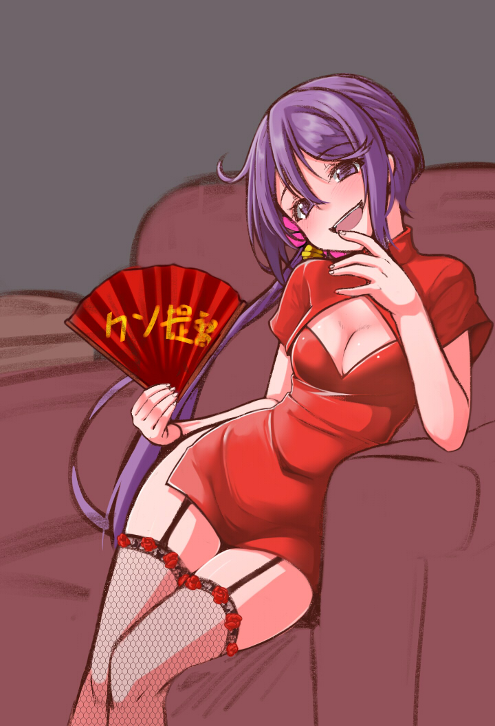1girl ahoge akebono_(kantai_collection) alternate_costume arm_support bangs bell breasts china_dress chinese_clothes cleavage cleavage_cutout couch covered_navel dress eyebrows_visible_through_hair fan fishnet_legwear fishnets folding_fan garter_straps grey_background hair_bell hair_ornament head_tilt holding holding_fan jingle_bell kantai_collection leaning_to_the_side long_hair looking_at_viewer medium_breasts on_couch purple_hair red_dress short_dress short_sleeves side_ponytail side_slit simple_background sitting solo thigh-highs thighs translation_request very_long_hair violet_eyes yuki_to_hana