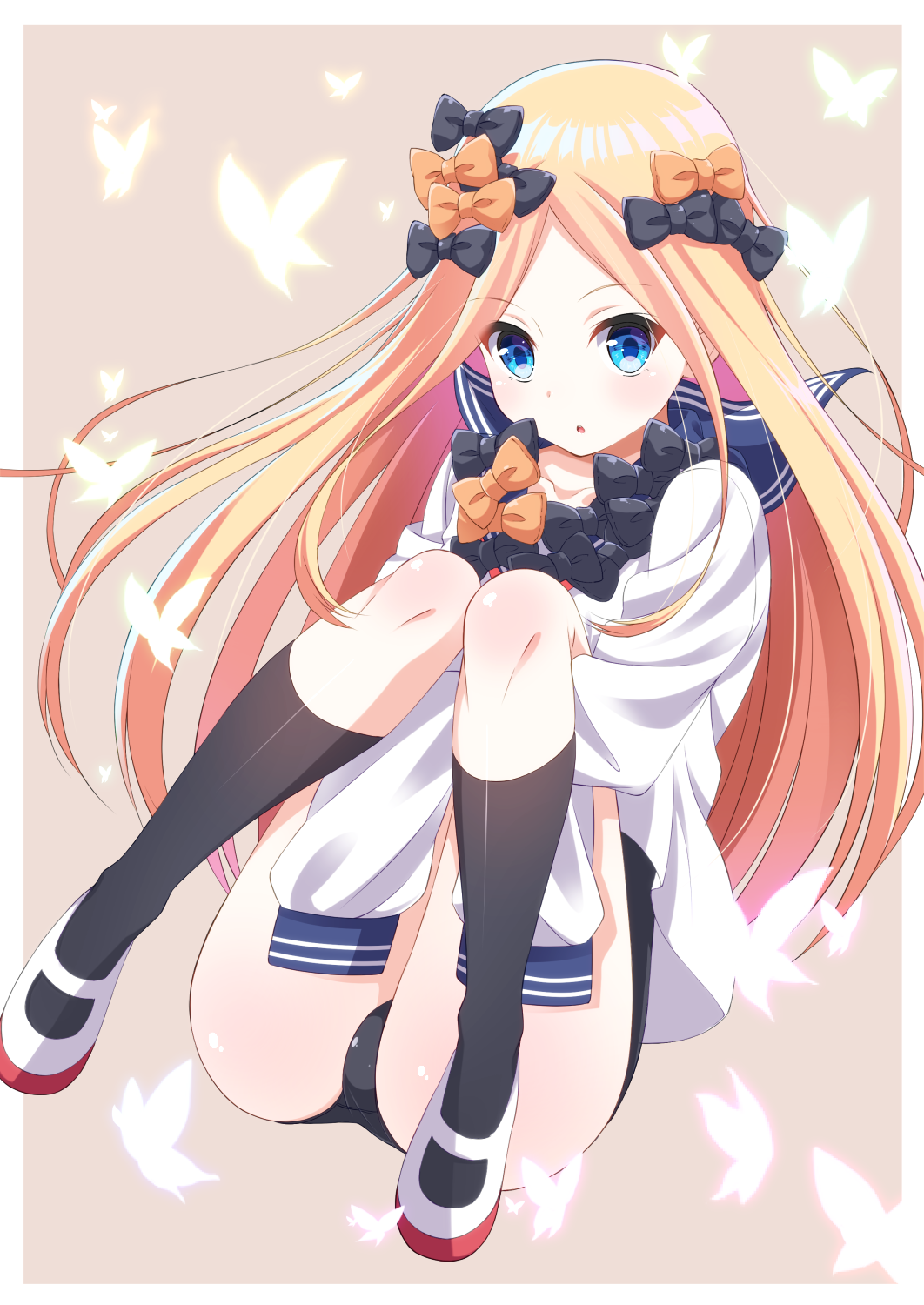 1girl abigail_williams_(fate/grand_order) ass black_bow black_legwear black_swimsuit blonde_hair blue_eyes blue_sailor_collar blush bow brown_background butterfly collarbone commentary_request fate/grand_order fate_(series) fukemachi full_body hair_bow highres kneehighs leg_hug long_hair long_sleeves looking_at_viewer mary_janes one-piece_swimsuit orange_bow parted_lips sailor_collar school_swimsuit school_uniform serafuku shirt shoes sleeves_past_fingers sleeves_past_wrists solo swimsuit two-tone_background very_long_hair white_background white_footwear white_shirt