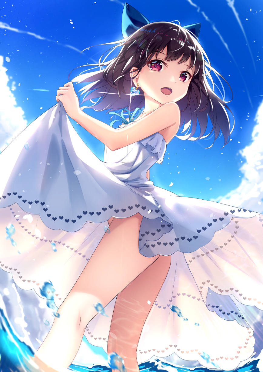 1girl bangs bare_arms bare_shoulders blue_bow blue_ribbon blue_sky bow brown_hair clouds commentary_request day dress earrings eyebrows_visible_through_hair glint hair_bow heart heart_earrings heart_print highres jewelry long_hair looking_at_viewer ocean open_mouth original outdoors print_dress red_eyes ribbon sky sleeveless sleeveless_dress solo wading water white_dress yan_(nicknikg)