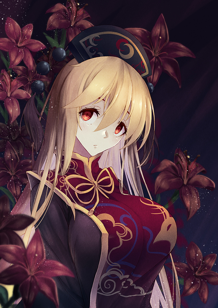 1girl black_dress blonde_hair breasts chinese_clothes commentary_request dress hair_between_eyes hat junko_(touhou) large_breasts long_hair long_sleeves looking_at_viewer red_eyes solo touhou upper_body z.o.b
