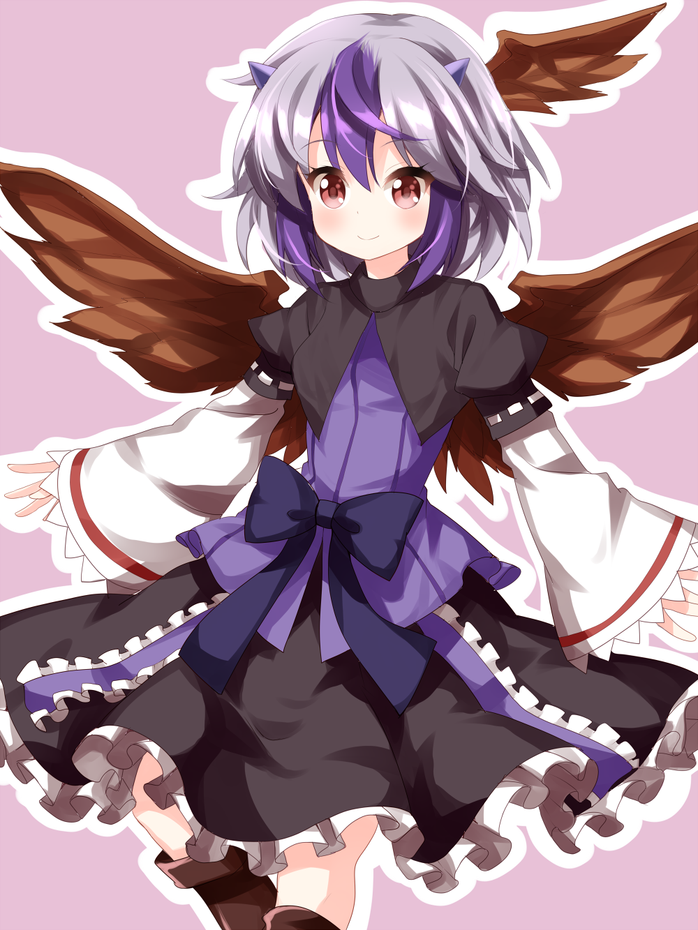 1girl bow feathered_wings frilled_skirt frills head_wings highres horns looking_at_viewer multicolored_hair outline pink_background puffy_sleeves purple_hair red_eyes ruu_(tksymkw) short_hair silver_hair simple_background skirt smile solo tokiko_(touhou) touhou white_outline wide_sleeves wings