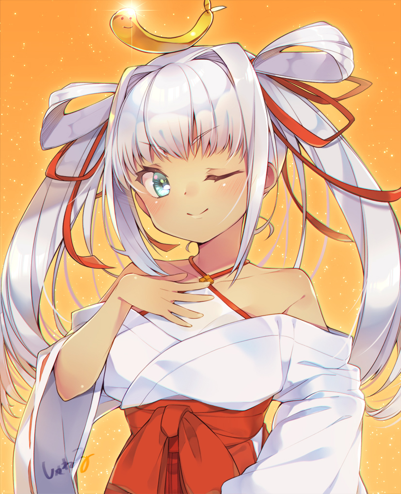 1girl ;) artist_name blue_eyes breasts eyebrows_visible_through_hair hair_ribbon hair_rings hakama hand_on_own_chest japanese_clothes looking_at_viewer miko off_shoulder one_eye_closed orange_background oshiro_project oshiro_project_re red_hakama red_ribbon ribbon shaneru silver_hair small_breasts smile solo twintails upper_body utsunomiya_(oshiro_project)