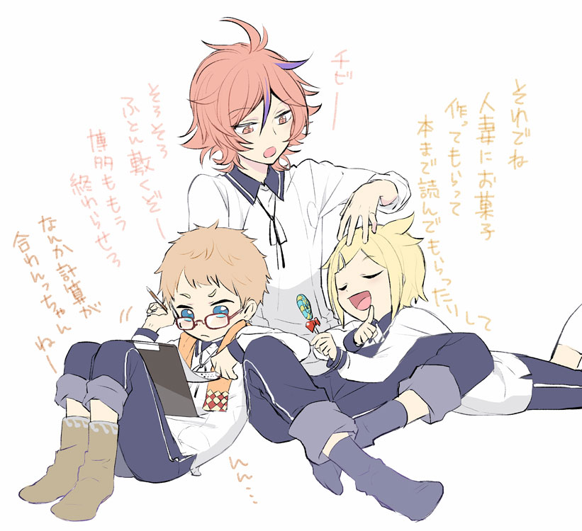 3boys blonde_hair blue_eyes brown_eyes brown_hair candy closed_eyes food glasses gotou_toushirou hakata_toushirou houchou_toushirou kuronomine lollipop lying male_focus multiple_boys notepad on_stomach open_mouth pen red-framed_eyewear sitting smile touken_ranbu translation_request