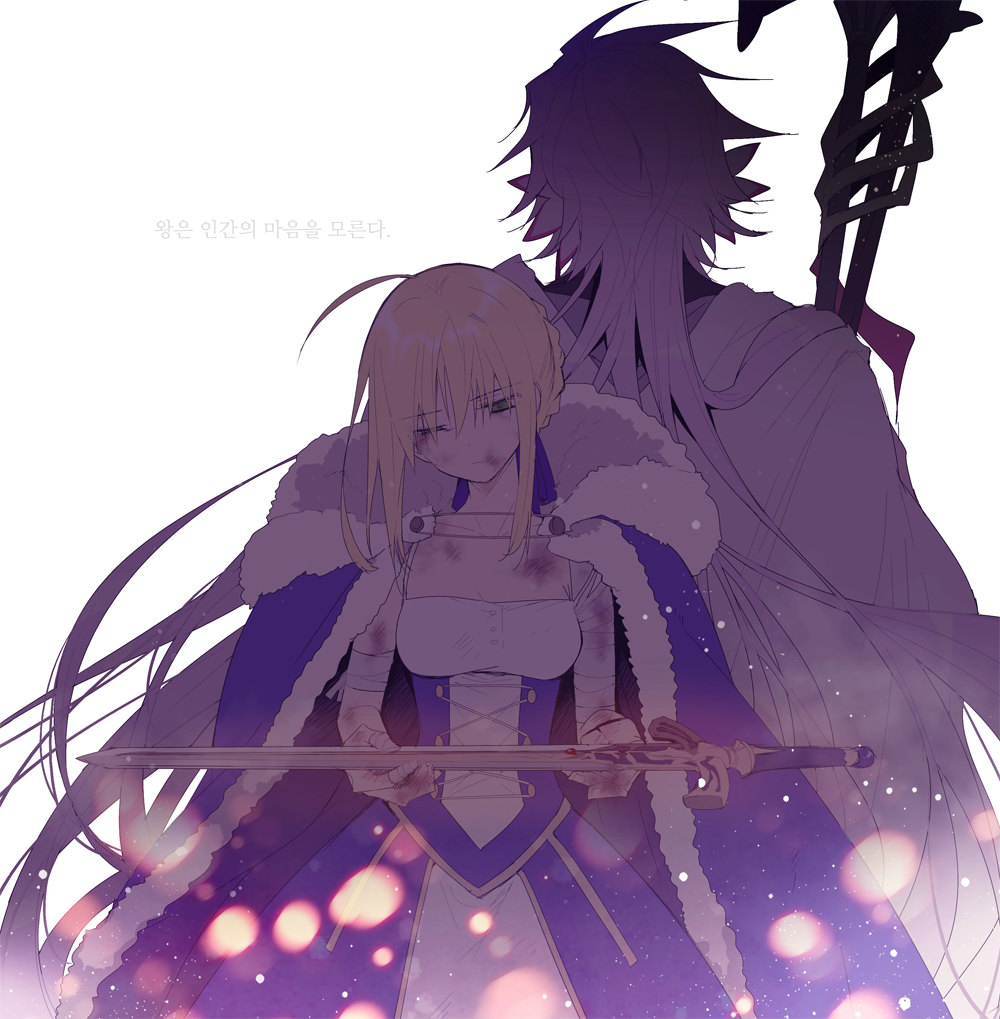 1boy 1girl ahoge artoria_pendragon_(all) blonde_hair blue_cape blue_dress bruise cape commentary_request dress excalibur fate/stay_night fate_(series) fur_trim green_eyes holding holding_staff holding_sword holding_weapon hood hood_down hooded_cape injury korean long_hair merlin_(fate/stay_night) one_eye_closed pointy_ears purple_hair robe saber seucapeu simple_background staff standing sword weapon white_background