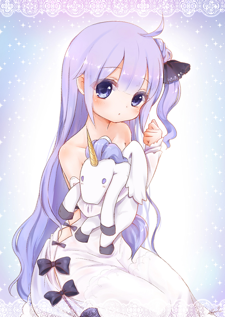 1girl azur_lane commentary_request gelulu long_hair looking_at_viewer solo stuffed_animal stuffed_pegasus stuffed_toy stuffed_unicorn unicorn_(azur_lane)