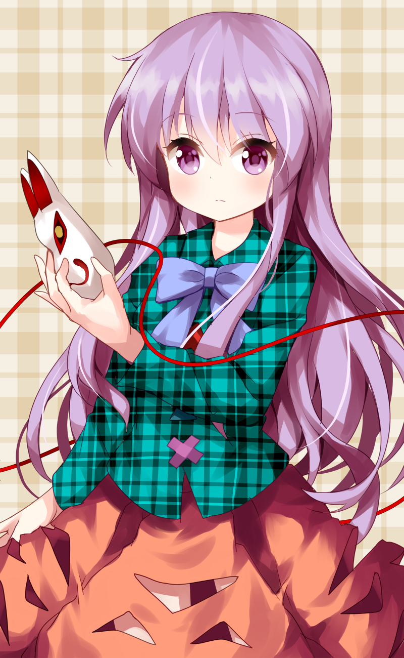 1girl bow expressionless eyebrows_visible_through_hair fox_mask hair_between_eyes hata_no_kokoro highres holding holding_mask long_hair long_sleeves looking_at_viewer mask mask_removed plaid plaid_background plaid_shirt purple_bow purple_hair ruu_(tksymkw) shirt skirt solo touhou unmoving_pattern very_long_hair violet_eyes