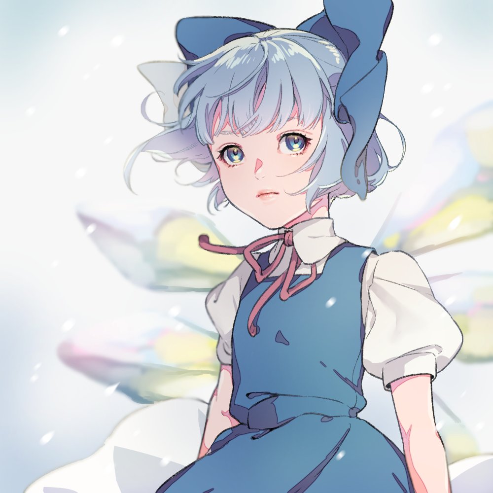 1girl ama_mt bangs blue_bow blue_dress blue_eyes blue_hair blunt_bangs blurry bow cirno closed_mouth depth_of_field dress floating_hair hair_bow half_updo ice ice_wings lips puffy_short_sleeves puffy_sleeves red_ribbon ribbon short_hair short_sleeves simple_background snowing solo touhou wind wings