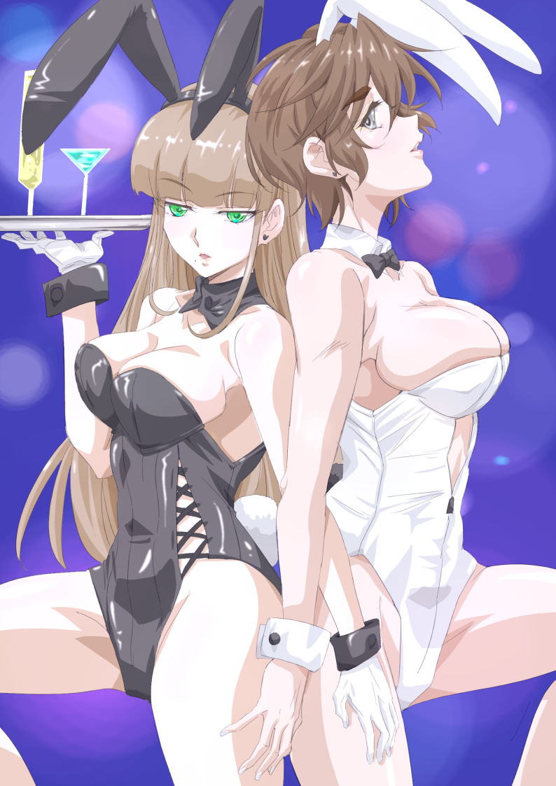 2girls animal_ears arms_at_side bangs bare_shoulders blue_background blunt_bangs breasts brown_hair bunny_girl bunnysuit cleavage cocktail_glass cup drinking_glass earrings eyebrows eyebrows_visible_through_hair gloves green_eyes grey_eyes jewelry kosokosomaru large_breasts leotard looking_at_viewer miyazaki_kyu multiple_girls original profile rabbit_ears short_hair sideboob standing stud_earrings tray white_gloves wrist_cuffs