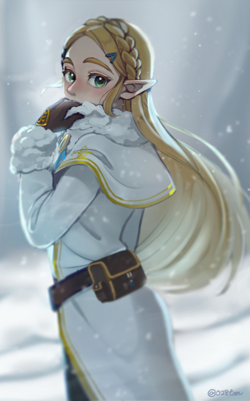 1girl belt blonde_hair braid capelet coat commentary_request crown_braid fur_trim gloves green_eyes hair_ornament hairclip long_hair looking_at_viewer looking_back otton pointy_ears pouch princess_zelda snow solo the_legend_of_zelda the_legend_of_zelda:_breath_of_the_wild twitter_username winter_clothes winter_coat