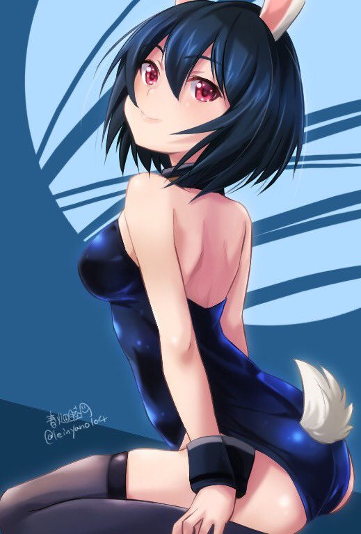 1girl animal_ears artist_name backless_outfit bangs black_legwear black_leotard blue_hair brave_witches bunny_tail bunnysuit closed_mouth commentary_request from_side halterneck haruhata_mutsuki leotard looking_at_viewer looking_back rabbit_ears shimohara_sadako short_hair signature sitting skindentation smile solo tail thigh-highs twitter_username violet_eyes world_witches_series wrist_cuffs
