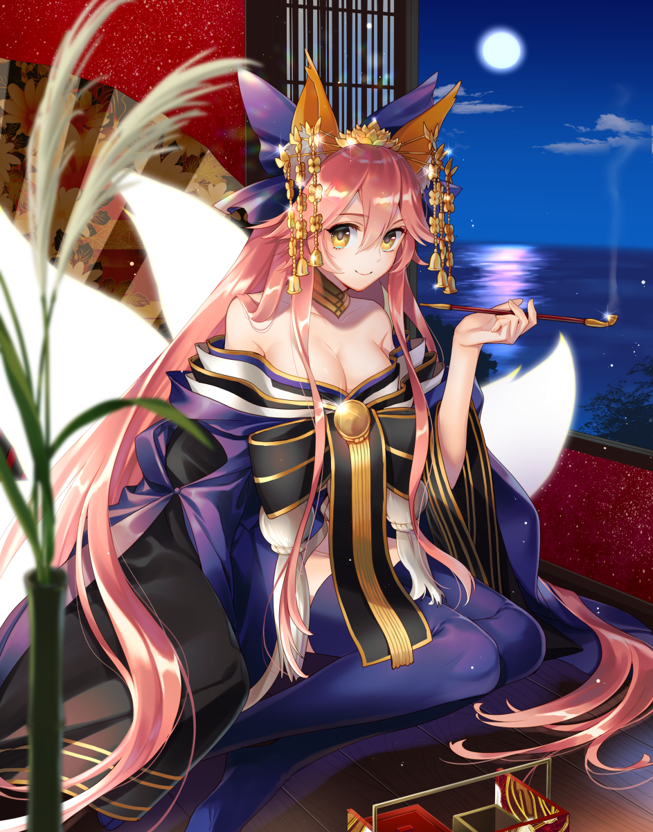 1girl animal_ears blue_legwear breasts cleavage closed_mouth collarbone detached_sleeves fate_(series) fox_ears fox_tail full_moon highres indoors japanese_clothes kimono large_breasts long_hair long_sleeves looking_at_viewer moon multiple_tails noes pink_hair sitting smile solo tail tamamo_(fate)_(all) tamamo_no_mae_(fate) water yellow_eyes