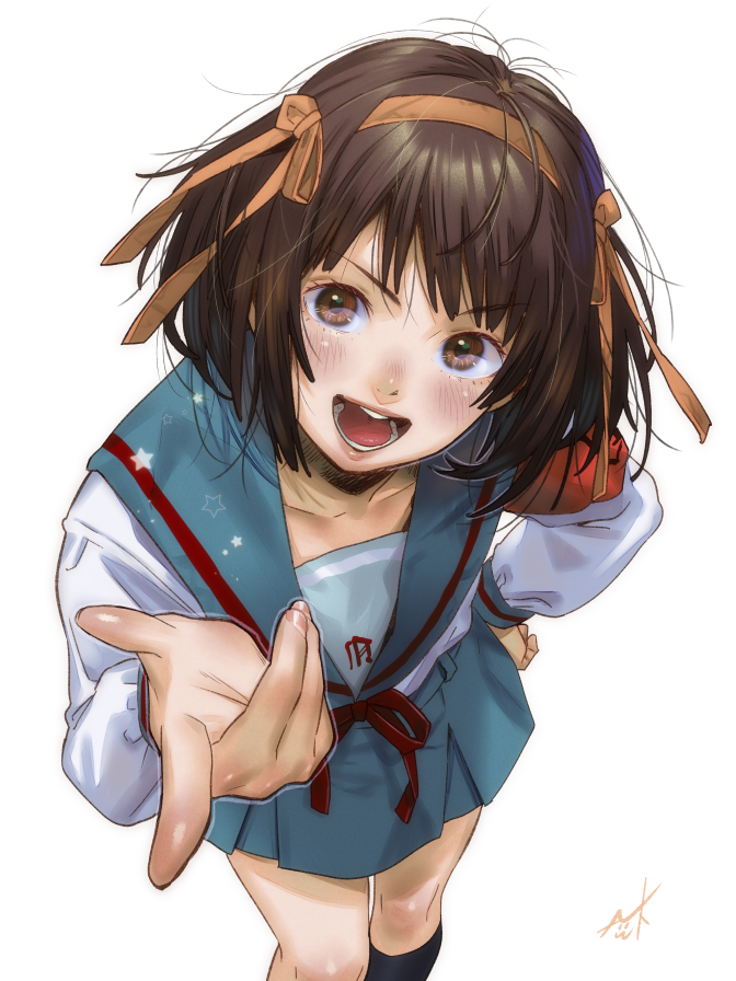 1girl armband black_legwear blue_sailor_collar blue_skirt blush brown_eyes brown_hair clothes_writing eyebrows_visible_through_hair hair_ribbon hairband hand_on_hip kamiyama_aya kita_high_school_uniform kneehighs long_sleeves open_mouth orange_hairband orange_ribbon red_ribbon ribbon round_teeth sailor_collar school_uniform serafuku short_hair simple_background skirt solo standing suzumiya_haruhi suzumiya_haruhi_no_yuuutsu tee teeth white_background