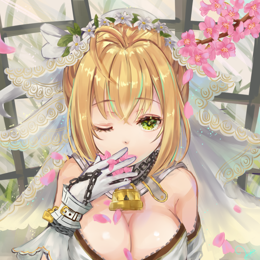 1girl ahoge bare_shoulders blonde_hair breasts bridal_veil chains cleavage eyebrows_visible_through_hair fate/extra fate/extra_ccc fate_(series) flower gloves green_eyes lock looking_at_viewer medium_breasts nero_claudius_(bride)_(fate) nero_claudius_(fate)_(all) one_eye_closed padlock padlocked_collar petals short_hair solo sunshine7 upper_body veil white_gloves