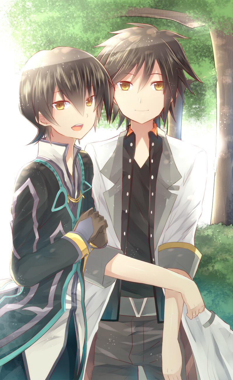 2boys black_hair black_shirt blue_pants brown_eyes brown_gloves bush dual_persona gloves grey_pants highres jude_mathis long_sleeves looking_at_viewer male_focus multiple_boys outdoors pants rento_(rukeai) shirt sleeves_rolled_up smile tales_of_(series) tales_of_xillia tales_of_xillia_2 tree white_shirt