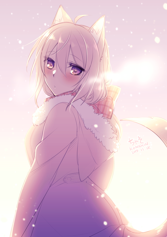 1girl animal_ears blush breath coat commentary_request fur_trim hair_between_eyes hood hood_down konshin long_sleeves looking_at_viewer looking_back original red_scarf scarf snow snowing solo tail violet_eyes winter_clothes winter_coat