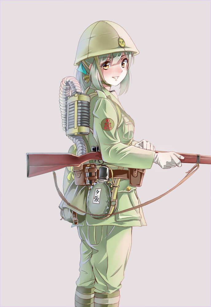 alternate_costume arisaka bolt_action boots bottle bow brown_background character_name eyebrows_visible_through_hair green_footwear green_hair green_helmet green_pants green_shirt gun hair_bow helmet imperial_japanese_navy kantai_collection long_sleeves longmei_er_de_tuzi looking_at_viewer looking_back military military_uniform pants ponytail rifle shirt simple_background smile uniform water_bottle weapon yellow_eyes yuubari_(kantai_collection)