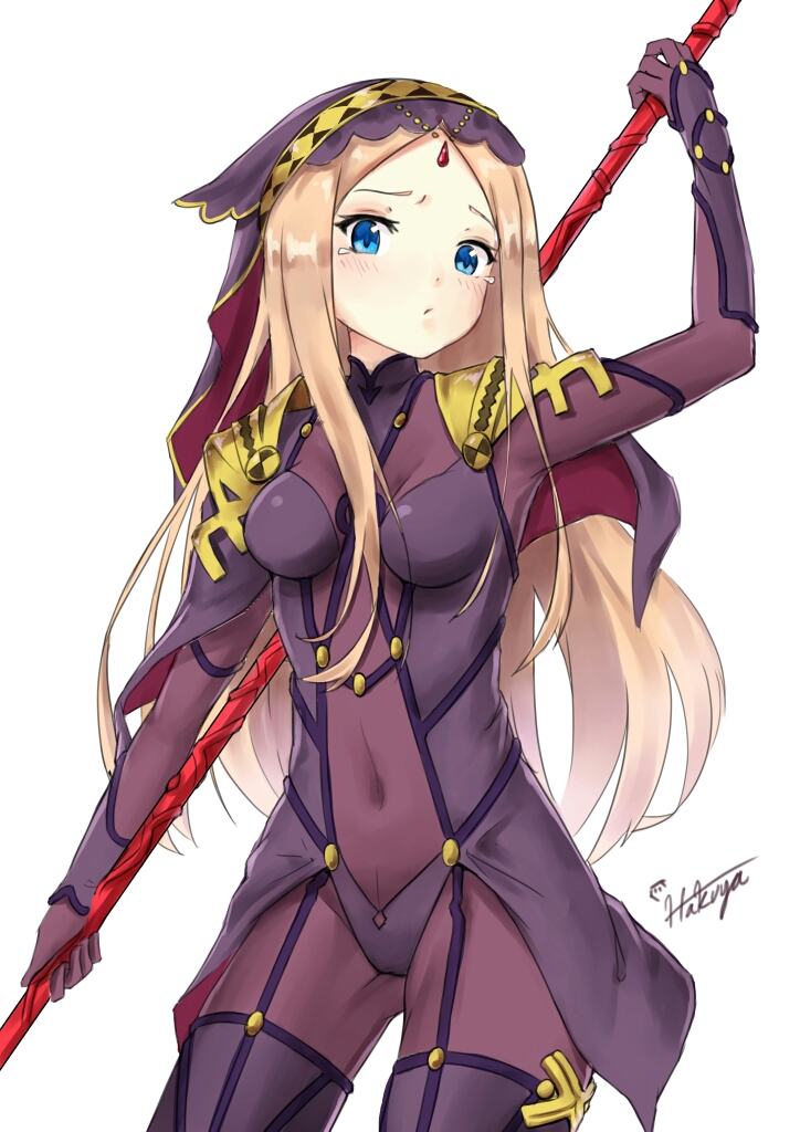 abigail_williams_(fate/grand_order) arm_up bangs blonde_hair blue_eyes blush bodysuit breasts closed_mouth commentary_request cosplay covered_navel fate/grand_order fate_(series) gae_bolg hakuya_kung holding holding_spear holding_weapon long_hair looking_at_viewer medium_breasts parted_bangs polearm purple_bodysuit scathach_(fate/grand_order) scathach_(fate/grand_order)_(cosplay) shoulder_armor signature simple_background spear tears very_long_hair weapon white_background