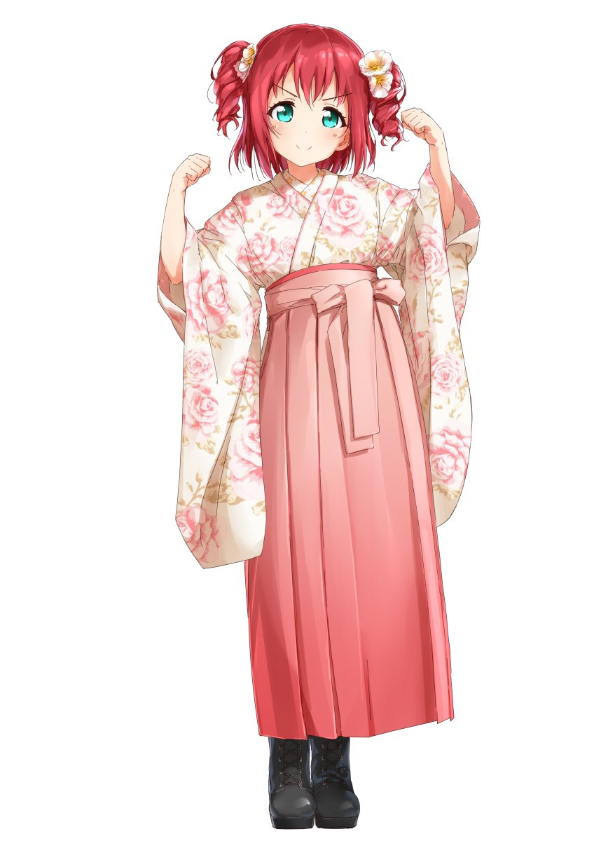 &gt;:) 1girl aqua_eyes bangs black_footwear boots clenched_hands drill_hair floral_print flower full_body hair_flower hair_ornament hakama hands_up highres japanese_clothes kimono kurosawa_ruby looking_at_viewer love_live! love_live!_sunshine!! meiji_schoolgirl_uniform pink_hakama redhead simple_background smile solo standing suke_(momijigari) twin_drills two_side_up v-shaped_eyebrows white_background wide_sleeves