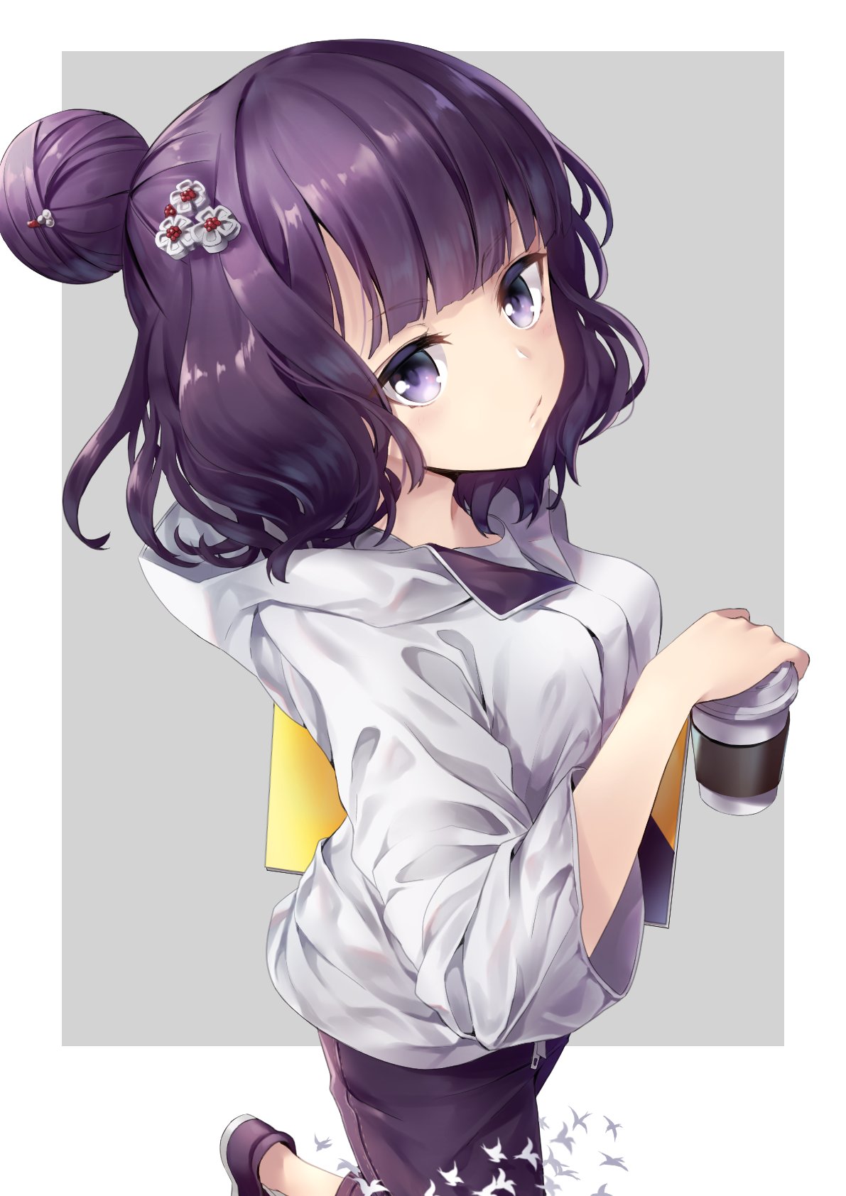 1girl alternate_costume alternate_hairstyle animal_print bird_print black_hair black_pants casual closed_mouth coffee_cup contemporary cropped_legs cup disposable_cup fate/grand_order fate_(series) flower from_above grey_background hair_bun hair_flower hair_ornament hairpin hane_yuki highres holding holding_cup hood hoodie katsushika_hokusai_(fate/grand_order) long_sleeves looking_at_viewer pants purple_hair short_hair simple_background sketchpad solo violet_eyes walking white_background white_hoodie
