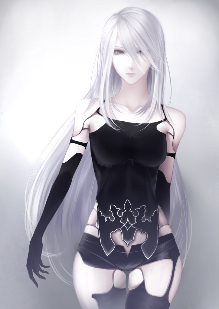 1girl android armlet black_gloves black_shorts commentary elbow_gloves facing_viewer gloves grey_eyes komatsuna_na long_hair nier_(series) nier_automata pale_skin pink_lips robot_joints short_shorts shorts silver_hair tank_top very_long_hair yorha_type_a_no._2