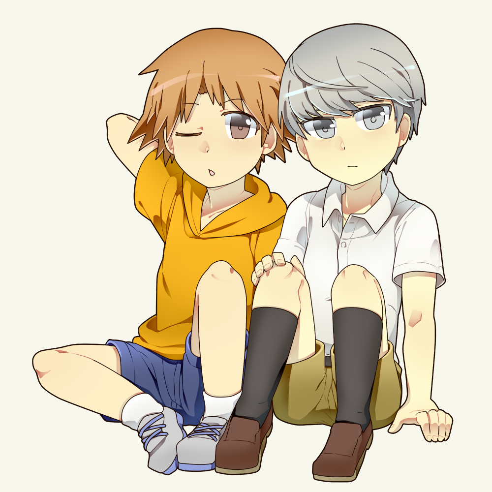 2boys black_legwear brown_eyes brown_hair child g_k_po grey_eyes grey_hair hanamura_yousuke hood hoodie kneehighs looking_at_viewer multiple_boys narukami_yuu one_eye_closed persona persona_4 shirt shorts socks white_legwear younger