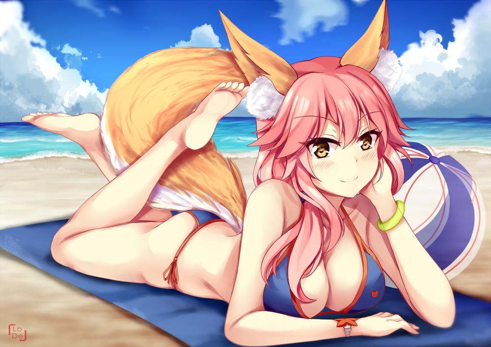 1girl animal_ears arm_support ball bangs bare_legs bare_shoulders barefoot beach beachball bikini blue_bikini blue_sky blush breasts brown_eyes chrisandita cleavage closed_mouth clouds cloudy_sky day eyebrows_visible_through_hair fate/grand_order fate_(series) fox_ears fox_girl fox_tail hair_between_eyes horizon large_breasts legs_up long_hair lying ocean on_stomach outdoors pink_hair sand side-tie_bikini sky smile soles solo swimsuit tail tamamo_(fate)_(all) tamamo_no_mae_(swimsuit_lancer)_(fate) v-shaped_eyebrows water