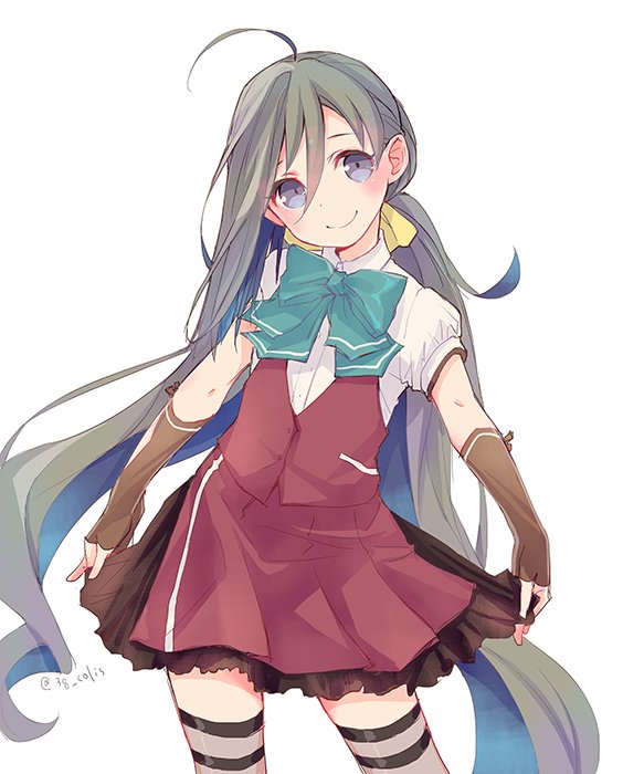 1girl ahoge bow bowtie brown_gloves colis commentary_request contrapposto cosplay cowboy_shot fingerless_gloves gloves grey_eyes grey_hair head_tilt kantai_collection kiyoshimo_(kantai_collection) long_hair looking_at_viewer remodel_(kantai_collection) simple_background skirt_hold smile solo thigh-highs twitter_username very_long_hair white_background yuugumo_(kantai_collection) yuugumo_(kantai_collection)_(cosplay)
