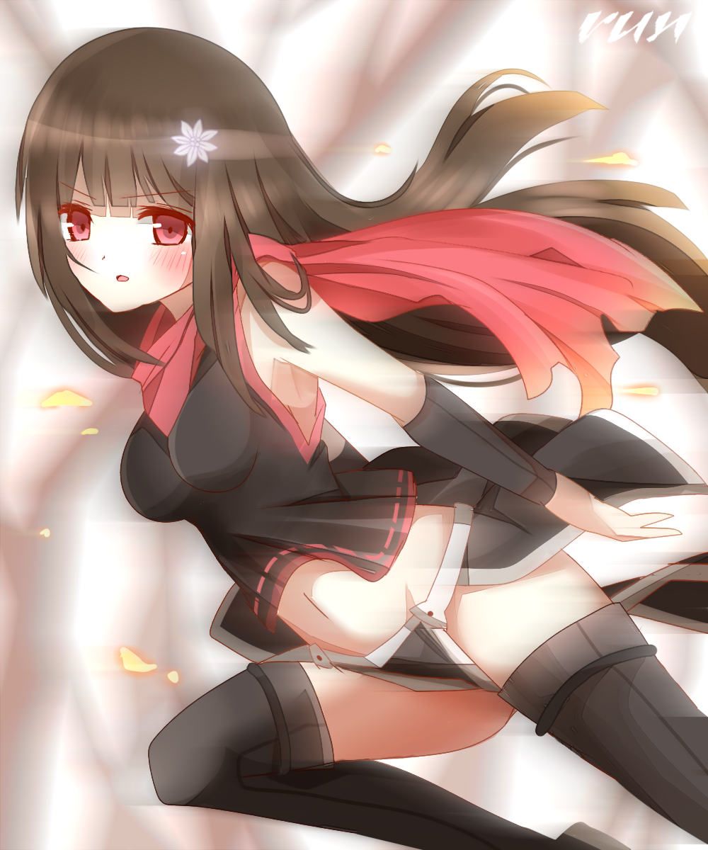 1girl bare_shoulders black_legwear black_shirt blurry blurry_background blush breasts brown_hair commentary_request depth_of_field flower hair_flower hair_ornament highres leaning_forward long_hair looking_at_viewer looking_to_the_side medium_breasts navel ninja non_(wednesday-classic) original parted_lips pelvic_curtain red_eyes red_scarf scarf shirt sleeveless sleeveless_shirt solo standing standing_on_one_leg thigh-highs v-shaped_eyebrows very_long_hair white_flower