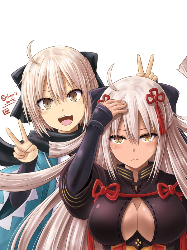 2girls ahoge arm_guards black_bow black_scarf blush bow breasts cleavage_cutout dark_skin double_v dual_persona fate/grand_order fate_(series) hair_bow haori haura_akitoshi high_collar japanese_clothes koha-ace large_breasts long_hair looking_at_viewer multiple_girls okita_souji_(alter)_(fate) okita_souji_(fate) okita_souji_(fate)_(all) open_mouth scarf shinsengumi short_hair smile under_boob v white_hair younger