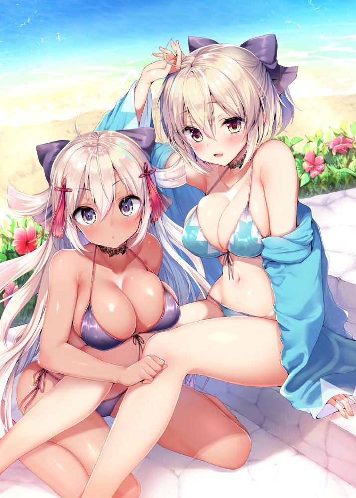 2girls :&lt; ahoge arm_up ayuma_sayu beach bikini black_bikini black_bow blue_bikini blush bow breasts cleavage collarbone commentary_request dark_skin day fate/grand_order fate_(series) flower front-tie_bikini front-tie_top hair_between_eyes hair_bow halterneck large_breasts long_hair looking_at_viewer multiple_girls navel ocean off_shoulder okita_souji_(alter)_(fate) okita_souji_(fate) okita_souji_(fate)_(all) outdoors parted_lips sand shiny shiny_skin sidelocks sitting skindentation strap_gap swimsuit tied_hair violet_eyes wariza water white_hair yellow_eyes