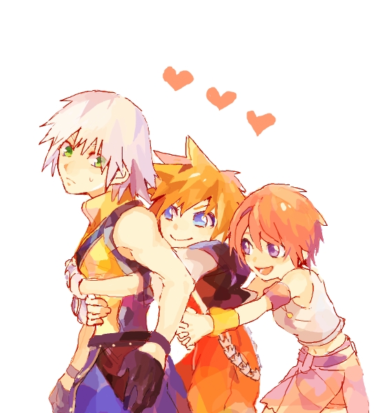 1girl 2boys blue_eyes brown_hair closed_mouth commentary_request crown fingerless_gloves gloves green_eyes hug hug_from_behind kairi_(kingdom_hearts) keychain kingdom_hearts kingdom_hearts_i multiple_boys ramochi_(auti) redhead riku short_hair silver_hair smile sora_(kingdom_hearts)