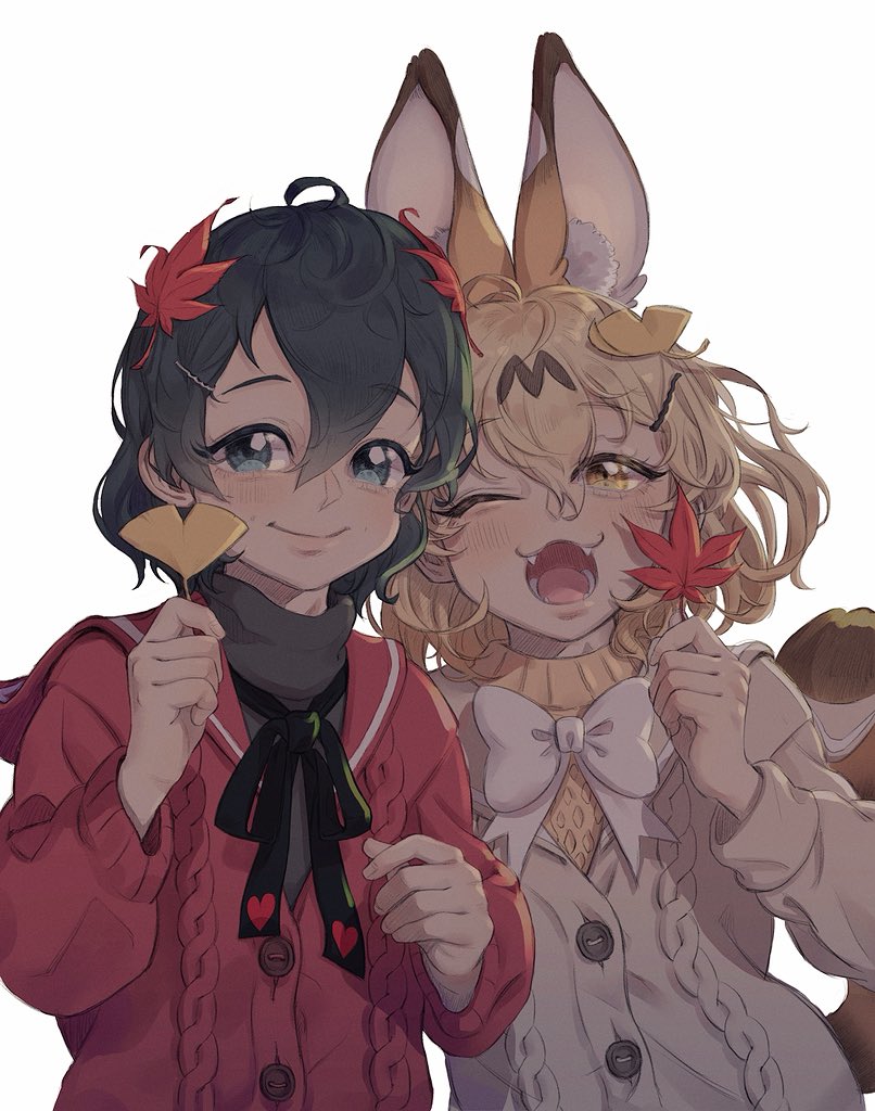 2girls :3 alternate_costume animal_ears backlighting black_hair blonde_hair blue_eyes bow bowtie commentary_request eyebrows_visible_through_hair fangs hair_ornament hairclip halin2rang kaban_(kemono_friends) kemono_friends korean_commentary leaf leaf_on_head long_hair maple_leaf multicolored_hair multiple_girls muted_color neck_ribbon one_eye_closed open_mouth ribbon sailor_collar serval_(kemono_friends) serval_ears serval_print serval_tail short_hair simple_background smile sweater tail turtleneck turtleneck_sweater white_background winter_clothes yellow_eyes