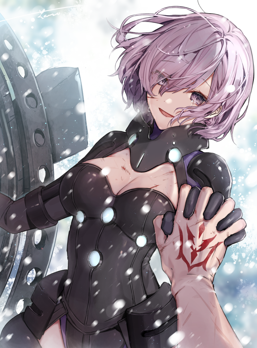 1girl armored_leotard bangs black_gloves black_leotard blood breasts cleavage command_spell commentary_request cuts elbow_gloves fate/grand_order fate_(series) fujimaru_ritsuka_(male) gloves grey_sky hair_over_one_eye hanakeda_(hanada_shiwo) hand_tattoo holding_shield injury large_breasts lavender_eyes lavender_hair leotard long_sleeves looking_at_viewer mash_kyrielight ortenaus outdoors shield short_hair smile snowing tears wind winter