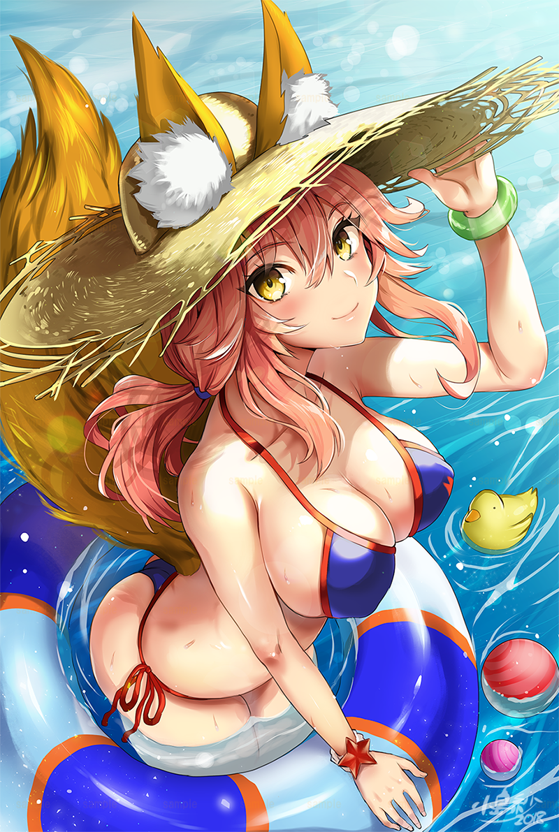 1girl animal_ear_fluff animal_ears ass bikini blue_bikini breasts cleavage closed_mouth commentary_request ears_through_headwear fate/extra fate/grand_order fate_(series) fox_ears fox_tail hat innertube kojima_saya large_breasts long_hair looking_at_viewer partially_submerged pink_hair rubber_duck shiny shiny_hair shiny_skin side-tie_bikini smile solo straw_hat sun_hat swimsuit tail tamamo_(fate)_(all) tamamo_no_mae_(swimsuit_lancer)_(fate) wet yellow_eyes