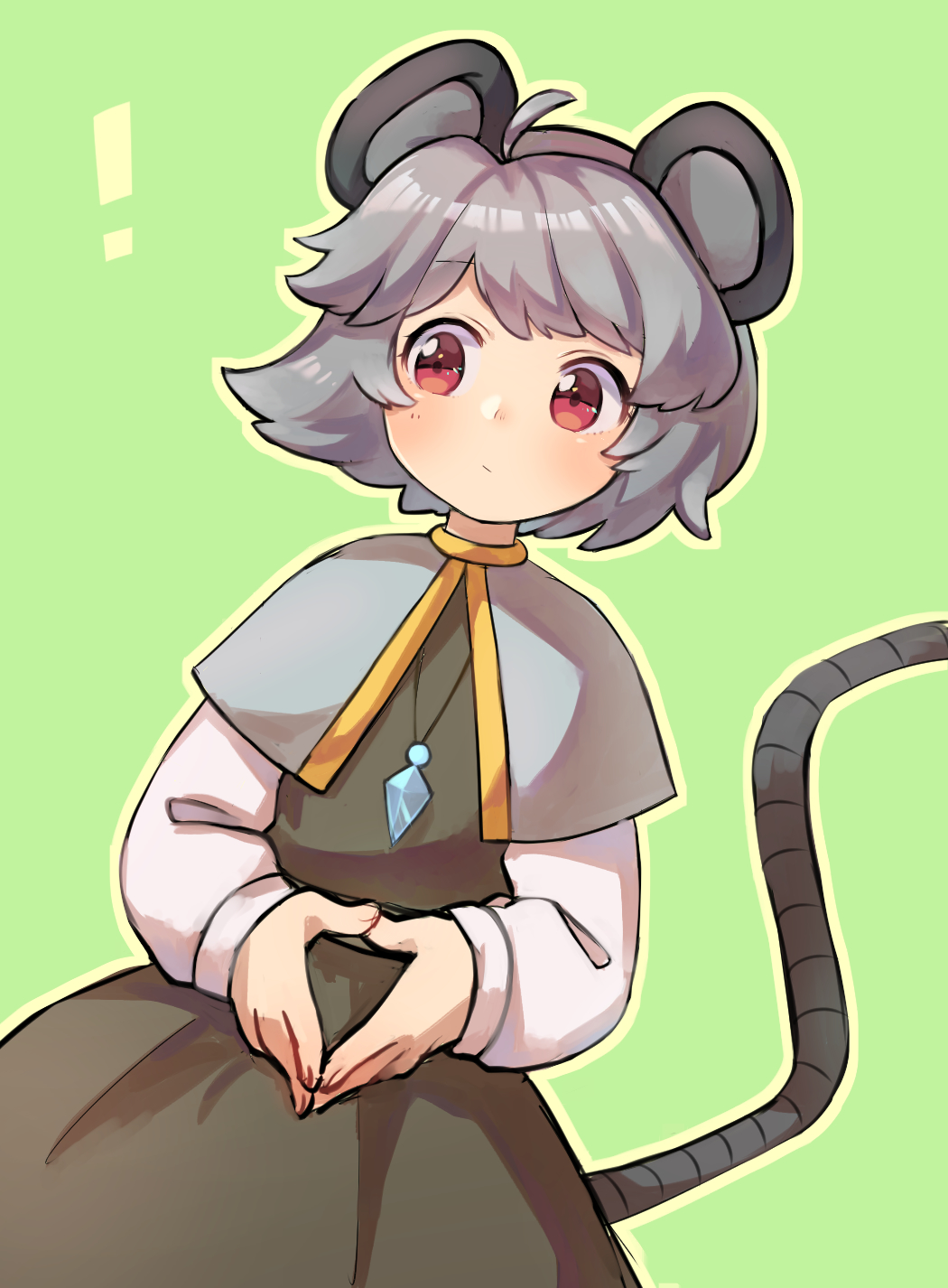 ! 1girl animal_ears blush capelet closed_mouth dress eyebrows_visible_through_hair green_background grey_dress grey_hair hands_together highres jewelry long_sleeves mouse_ears mouse_tail nazrin necklace outline red_eyes sasa_kichi shirt simple_background solo standing tail touhou white_outline white_shirt