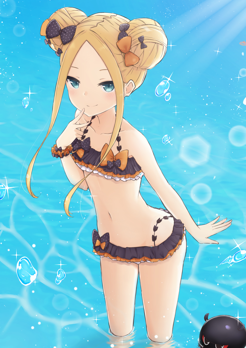 1girl abigail_williams_(fate/grand_order) animal bangs bare_shoulders bikini black_bikini black_bow blonde_hair blue_eyes blurry blurry_background blush bow closed_mouth collarbone commentary_request coraman day depth_of_field double_bun emerald_float fate/grand_order fate_(series) forehead hair_bow hand_up highres long_hair navel octopus orange_bow outdoors parted_bangs polka_dot polka_dot_bow side_bun sidelocks smile solo standing swimsuit wading water