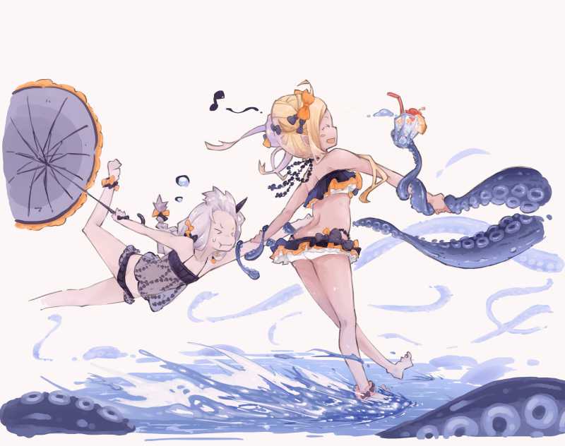 &gt;_&lt; 2girls :t abigail_williams_(fate/grand_order) ankle_bow ankle_ribbon ass barefoot bikini blonde_hair blush_stickers bow bow_bikini braid closed_eyes cocktail commentary_request cup double_bun drinking_straw eighth_note fate/grand_order fate_(series) hair_bow hand_holding holding holding_umbrella horn kona_(konahana) lavinia_whateley_(fate/grand_order) long_hair multiple_girls musical_note open_mouth orange_bow outstretched_arms parasol ribbon silver_hair smile spoken_musical_note sweatdrop swimsuit tentacle umbrella water wind