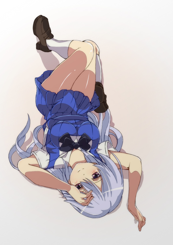 1girl black_bow blue_dress blush bow breasts commentary_request dress from_above grisaia_(series) grisaia_no_kajitsu hair_between_eyes hand_in_hair head_tilt kazami_kazuki loafers long_hair looking_at_viewer lying mary_janes medium_breasts on_back pinafore_dress red_eyes rikku04 shadow shirt shoes short_sleeves silver_hair simple_background smile socks solo upside-down white_background white_legwear white_shirt