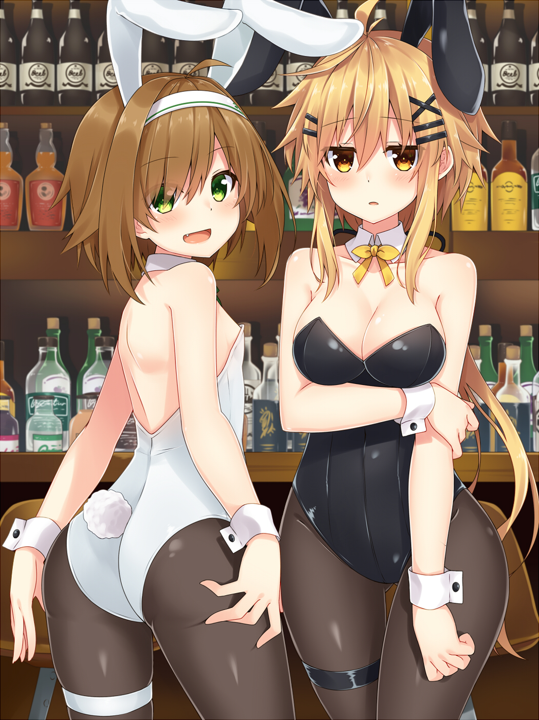 2girls :d alcohol animal_ears arm_under_breasts ass bangs bar bare_shoulders black_leotard blonde_hair blush bottle breast_hold breasts brown_eyes brown_hair brown_legwear bunny_girl bunny_tail bunnysuit cleavage collarbone commentary detached_collar eyebrows_visible_through_hair eyes_visible_through_hair fang green_eyes hair_between_eyes hair_ornament hair_over_one_eye hairband hairclip haru_(komori_kuzuya) head_tilt highres indoors komori_kuzuyu leotard long_hair looking_at_viewer looking_back medium_breasts multiple_girls nao_(kuzuya) open_mouth original pantyhose parted_lips rabbit_ears short_hair sidelocks skindentation small_breasts smile stool strapless strapless_leotard tail thigh_strap very_long_hair whiskey white_hairband white_leotard wrist_cuffs x_hair_ornament yellow_neckwear