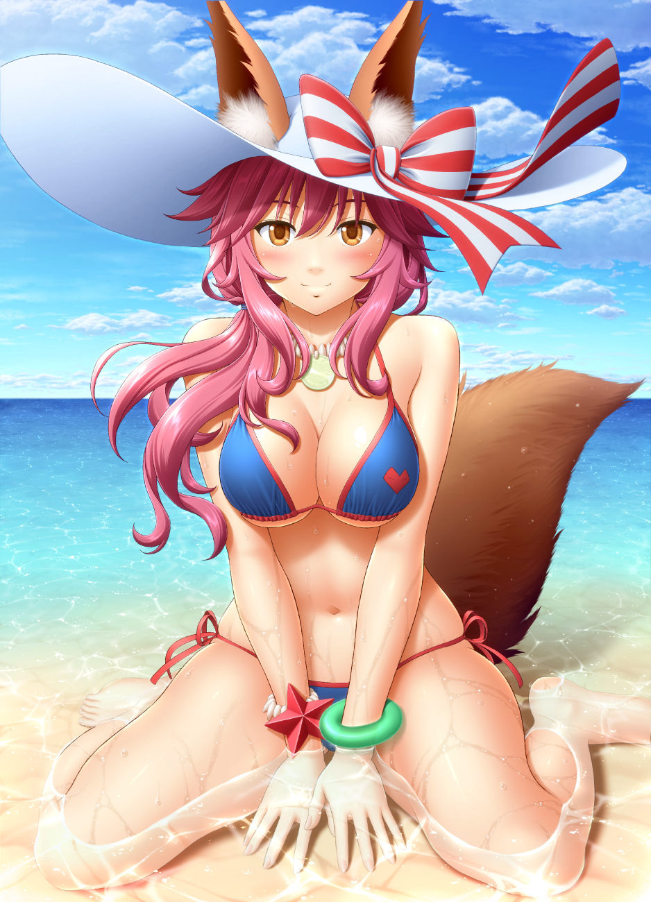 1girl animal_ear_fluff animal_ears beach bikini blue_bikini blush breasts cleavage day ears_through_headwear fate/grand_order fate_(series) fox_ears fox_tail hat hat_ribbon highres in_water large_breasts looking_at_viewer ocean outdoors pink_hair ribbon side-tie_bikini sin-go sitting solo sun_hat swimsuit tail tamamo_(fate)_(all) tamamo_no_mae_(swimsuit_lancer)_(fate) white_hat yellow_eyes